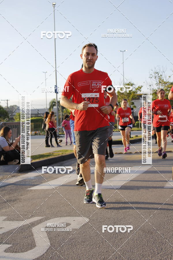 Buy your photos of the eventSantander Track & Field Run Series - Shopping Tambor on Fotop