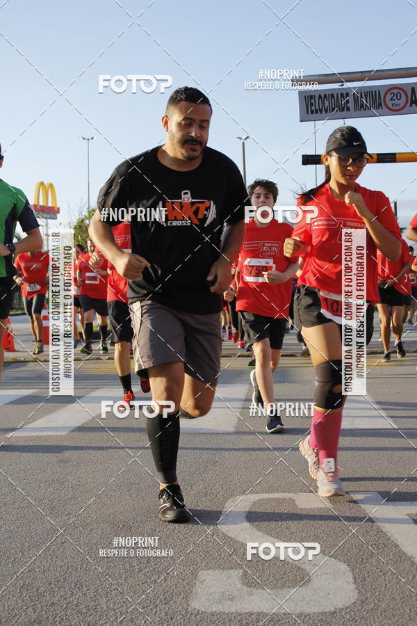 Buy your photos of the eventSantander Track & Field Run Series - Shopping Tambor on Fotop