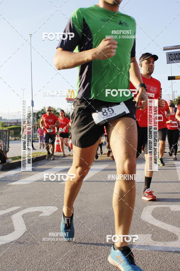 Buy your photos of the eventSantander Track & Field Run Series - Shopping Tambor on Fotop