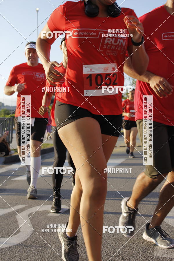 Buy your photos of the eventSantander Track & Field Run Series - Shopping Tambor on Fotop