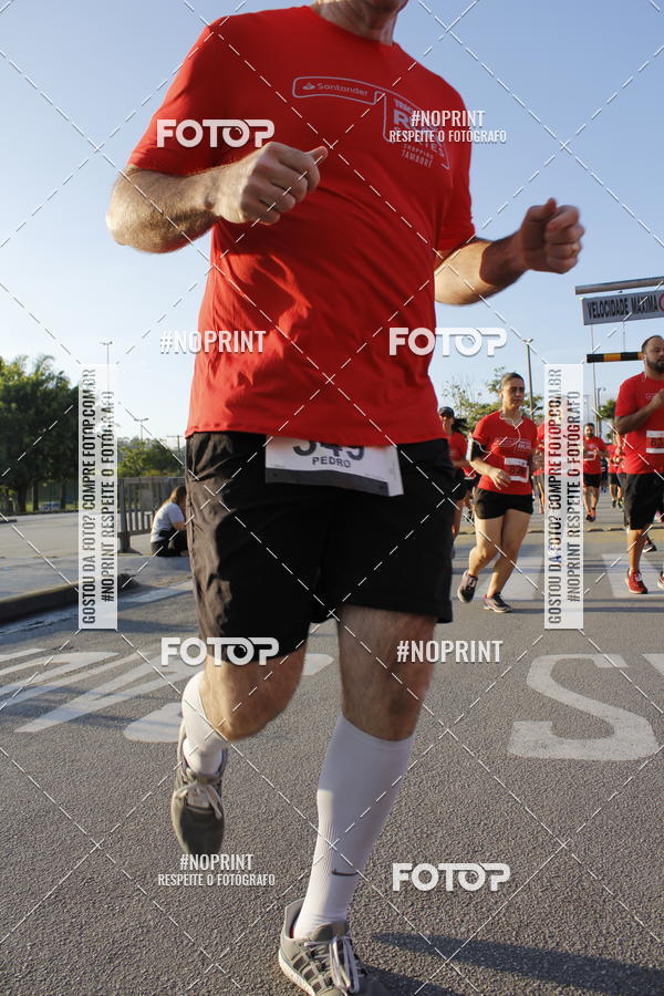 Buy your photos of the eventSantander Track & Field Run Series - Shopping Tambor on Fotop