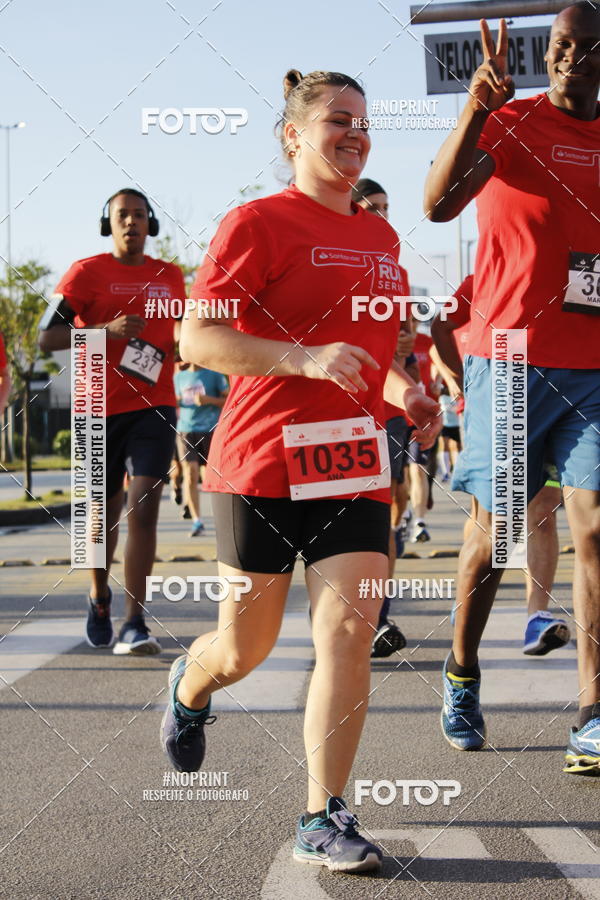 Buy your photos of the eventSantander Track & Field Run Series - Shopping Tambor on Fotop