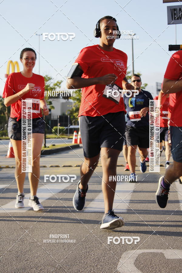 Buy your photos of the eventSantander Track & Field Run Series - Shopping Tambor on Fotop