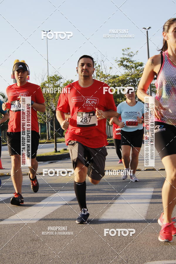 Buy your photos of the eventSantander Track & Field Run Series - Shopping Tambor on Fotop