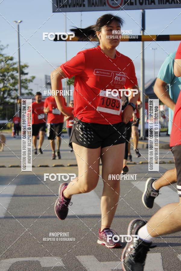 Buy your photos of the eventSantander Track & Field Run Series - Shopping Tambor on Fotop