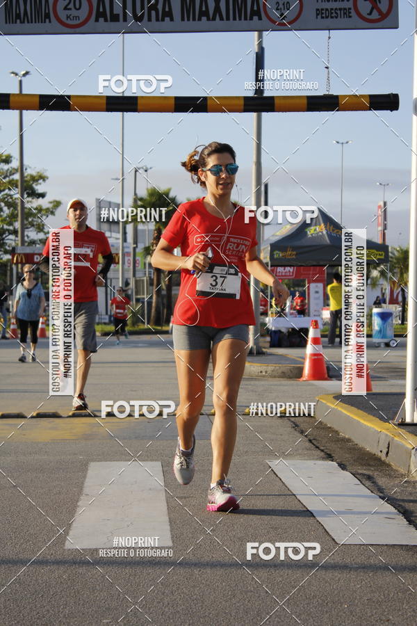 Buy your photos of the eventSantander Track & Field Run Series - Shopping Tambor on Fotop