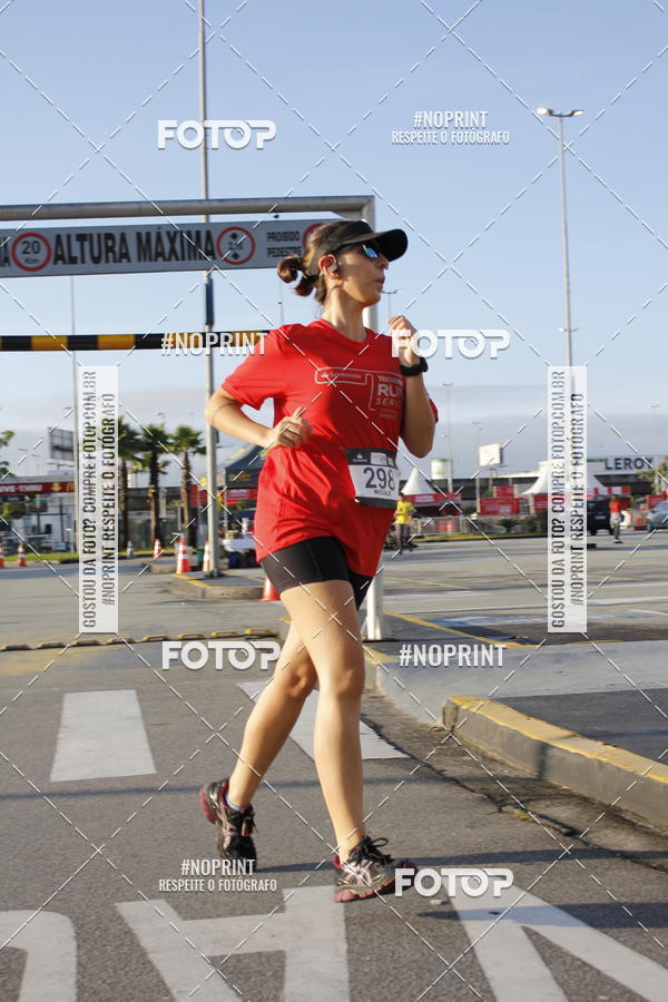 Buy your photos of the eventSantander Track & Field Run Series - Shopping Tambor on Fotop