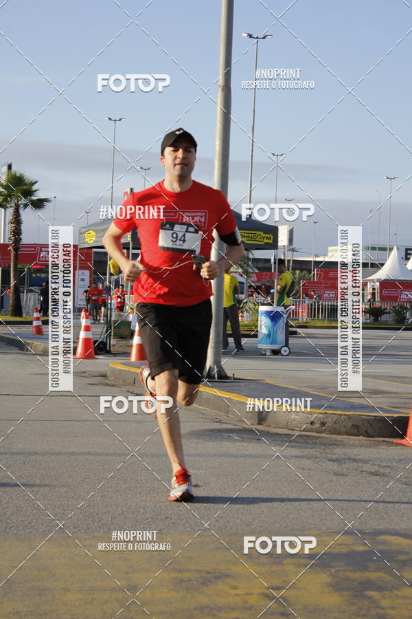 Buy your photos of the eventSantander Track & Field Run Series - Shopping Tambor on Fotop