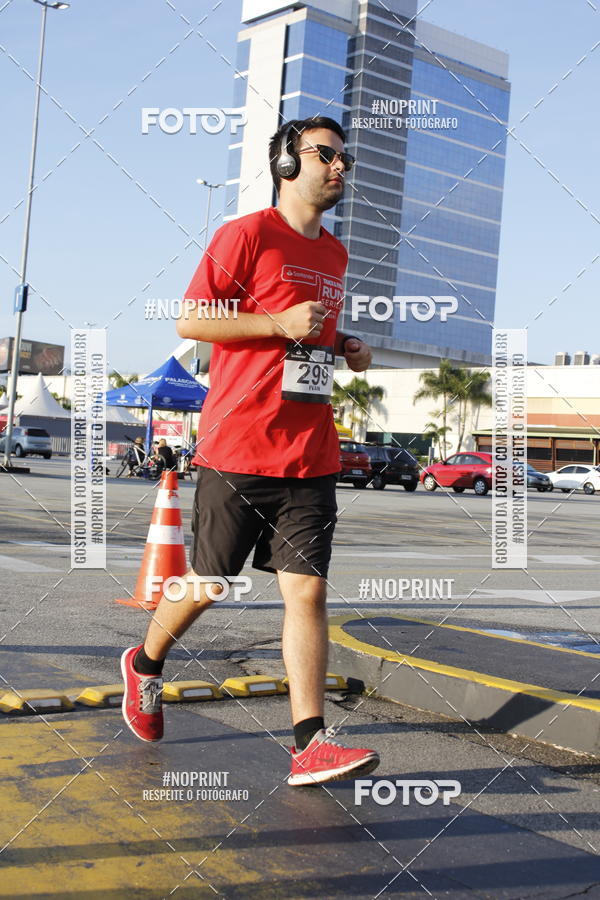 Buy your photos of the eventSantander Track & Field Run Series - Shopping Tambor on Fotop