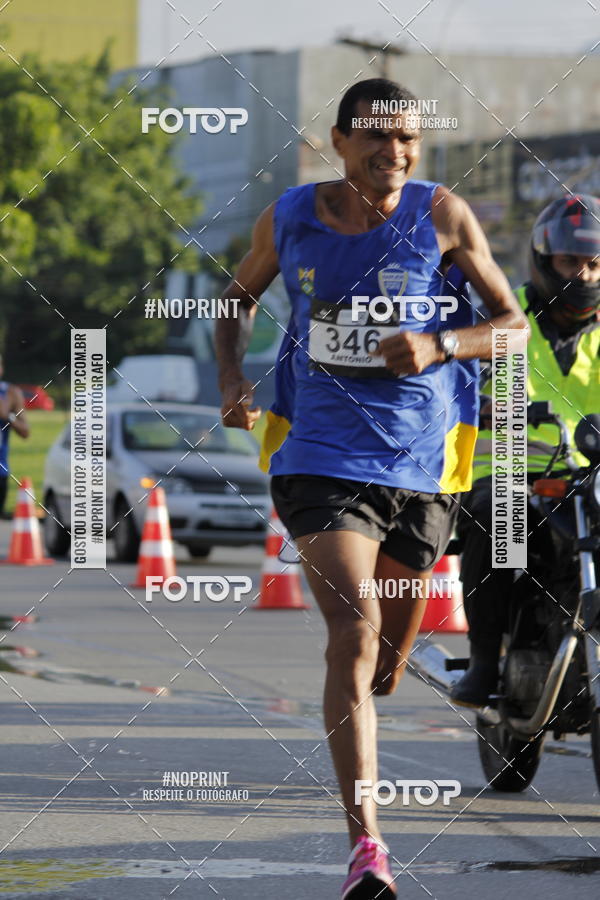 Buy your photos of the eventSantander Track & Field Run Series - Shopping Tambor on Fotop