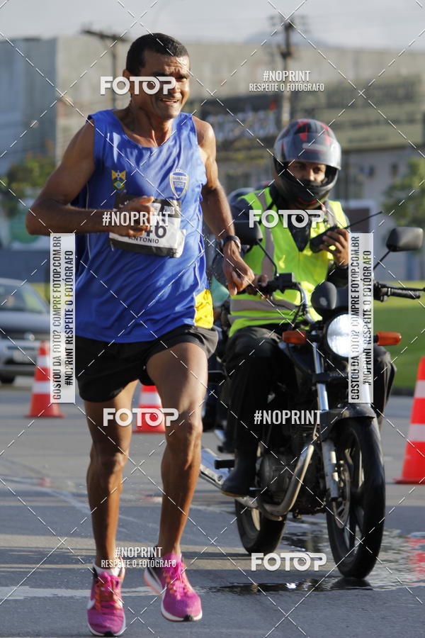 Buy your photos of the eventSantander Track & Field Run Series - Shopping Tambor on Fotop