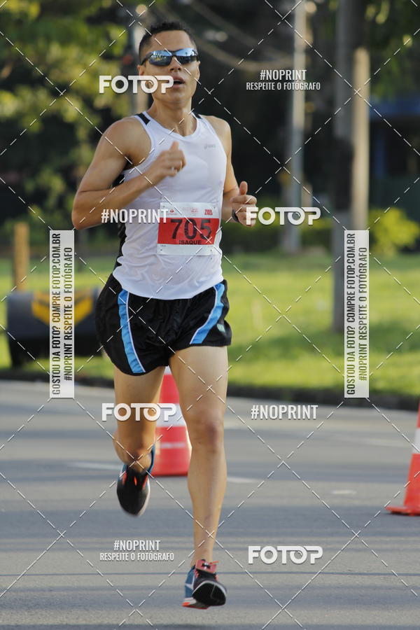 Buy your photos of the eventSantander Track & Field Run Series - Shopping Tambor on Fotop
