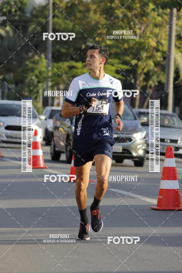 Buy your photos of the eventSantander Track & Field Run Series - Shopping Tambor on Fotop