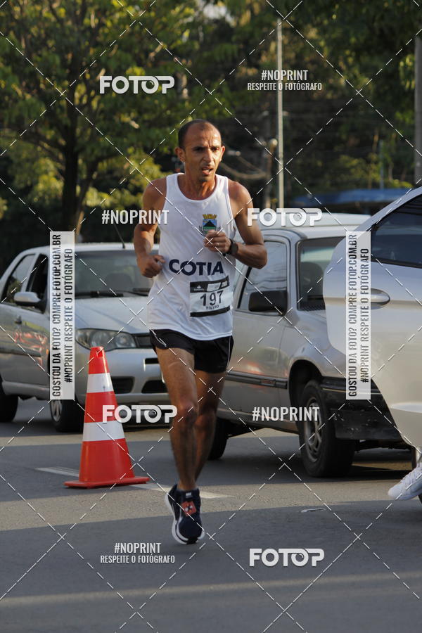 Buy your photos of the eventSantander Track & Field Run Series - Shopping Tambor on Fotop