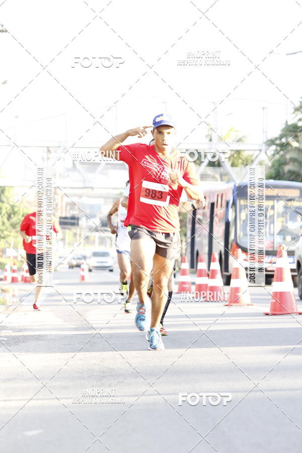 Buy your photos of the eventSantander Track & Field Run Series - Shopping Tambor on Fotop