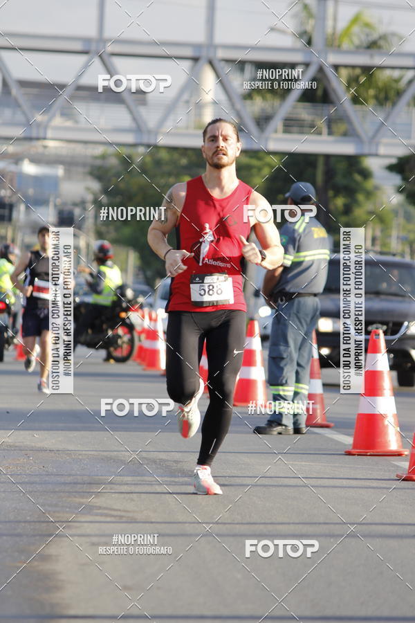 Buy your photos of the eventSantander Track & Field Run Series - Shopping Tambor on Fotop