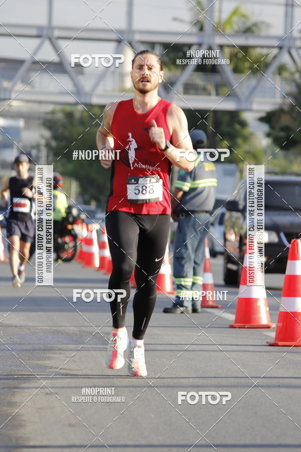 Buy your photos of the eventSantander Track & Field Run Series - Shopping Tambor on Fotop