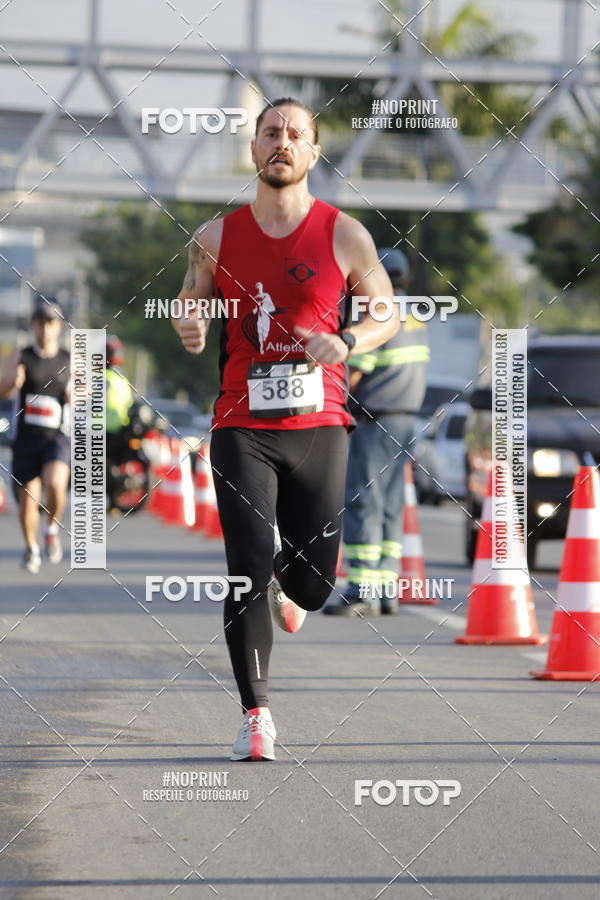 Buy your photos of the eventSantander Track & Field Run Series - Shopping Tambor on Fotop
