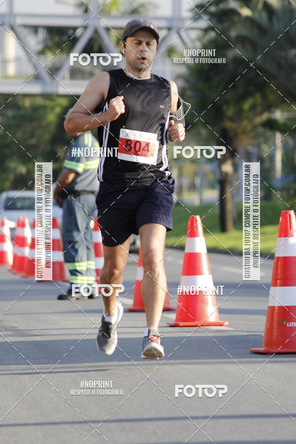 Buy your photos of the eventSantander Track & Field Run Series - Shopping Tambor on Fotop