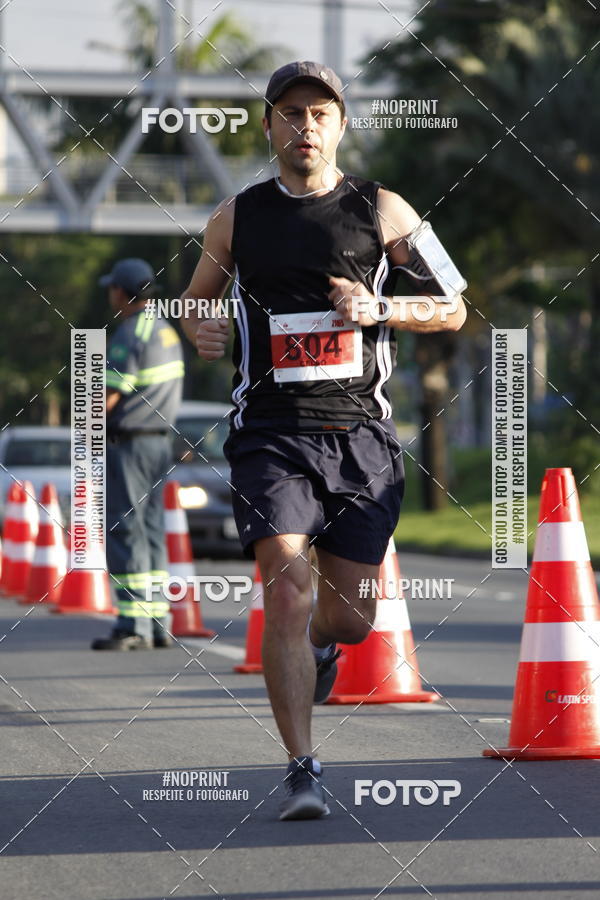 Buy your photos of the eventSantander Track & Field Run Series - Shopping Tambor on Fotop