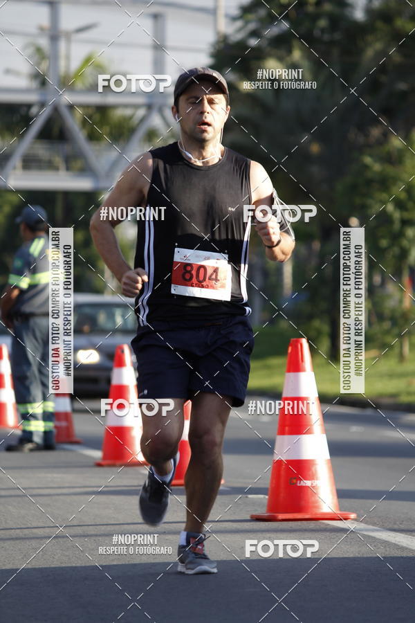 Buy your photos of the eventSantander Track & Field Run Series - Shopping Tambor on Fotop