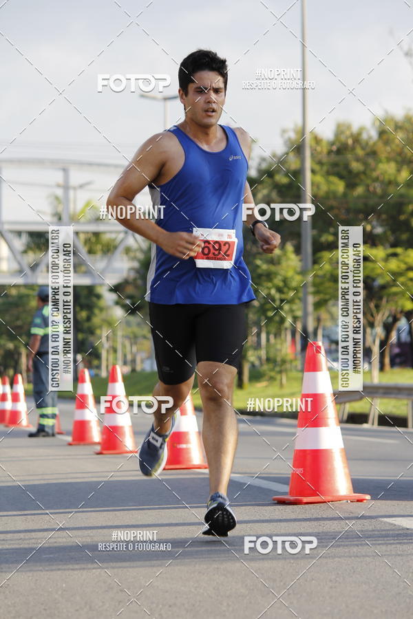 Buy your photos of the eventSantander Track & Field Run Series - Shopping Tambor on Fotop
