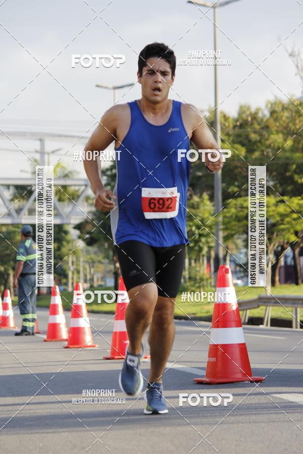 Buy your photos of the eventSantander Track & Field Run Series - Shopping Tambor on Fotop
