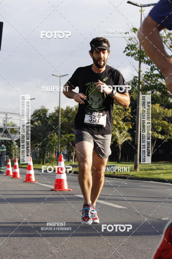 Buy your photos of the eventSantander Track & Field Run Series - Shopping Tambor on Fotop