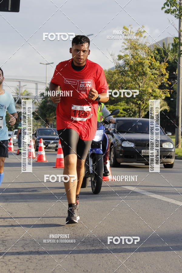 Buy your photos of the eventSantander Track & Field Run Series - Shopping Tambor on Fotop