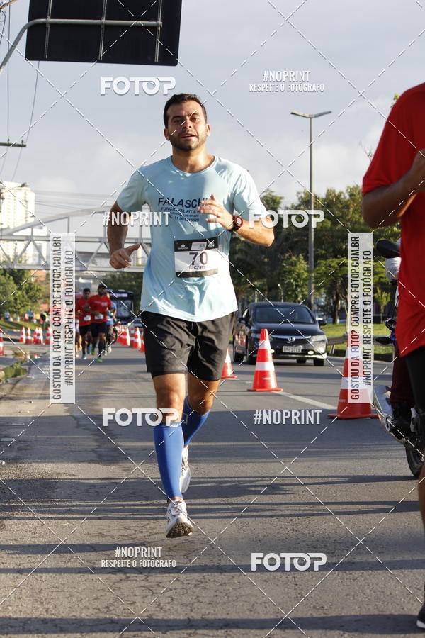 Buy your photos of the eventSantander Track & Field Run Series - Shopping Tambor on Fotop