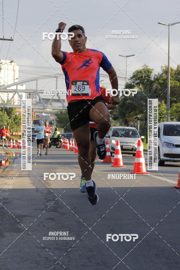 Buy your photos of the eventSantander Track & Field Run Series - Shopping Tambor on Fotop