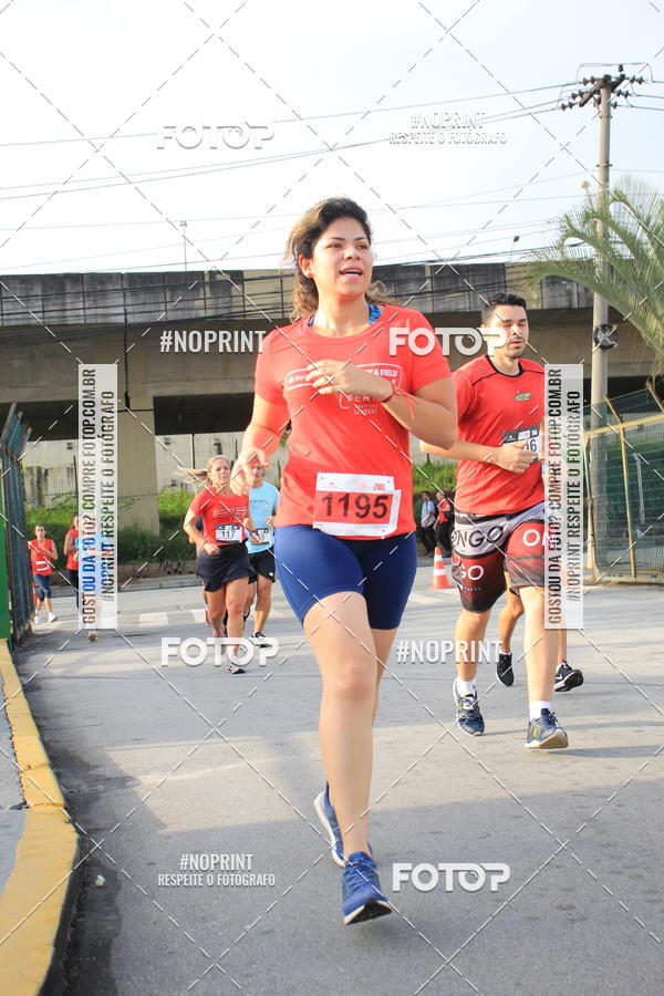 Buy your photos of the eventSantander Track & Field Run Series - Shopping Tambor on Fotop