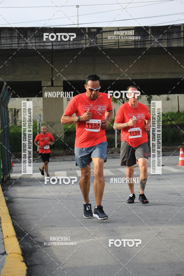 Buy your photos of the eventSantander Track & Field Run Series - Shopping Tambor on Fotop