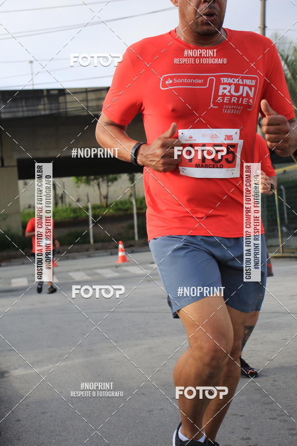 Buy your photos of the eventSantander Track & Field Run Series - Shopping Tambor on Fotop