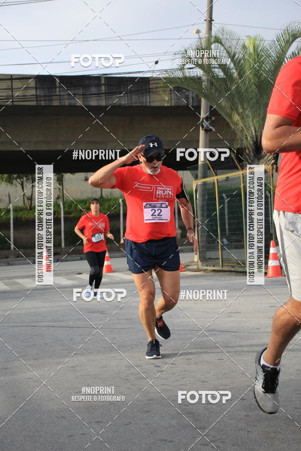 Buy your photos of the eventSantander Track & Field Run Series - Shopping Tambor on Fotop