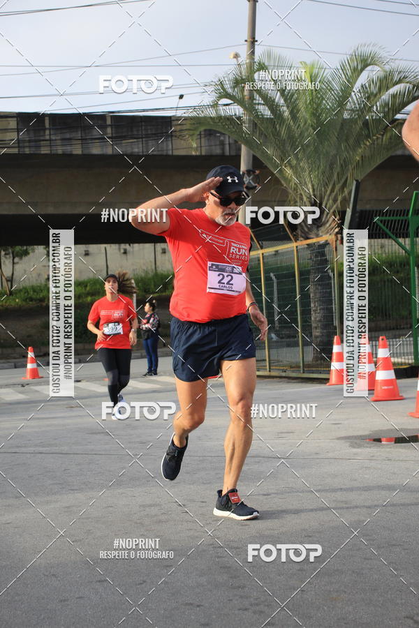 Buy your photos of the eventSantander Track & Field Run Series - Shopping Tambor on Fotop