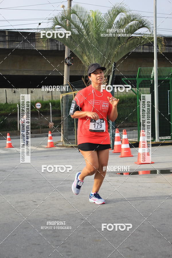 Buy your photos of the eventSantander Track & Field Run Series - Shopping Tambor on Fotop