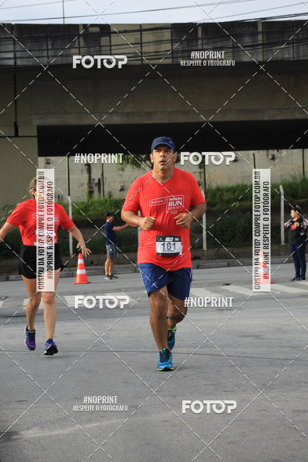 Buy your photos of the eventSantander Track & Field Run Series - Shopping Tambor on Fotop