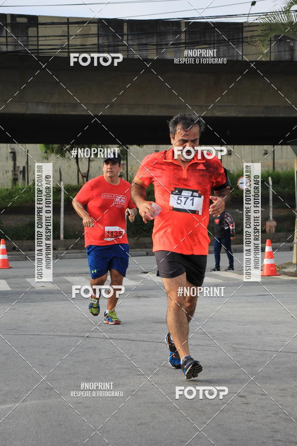 Buy your photos of the eventSantander Track & Field Run Series - Shopping Tambor on Fotop