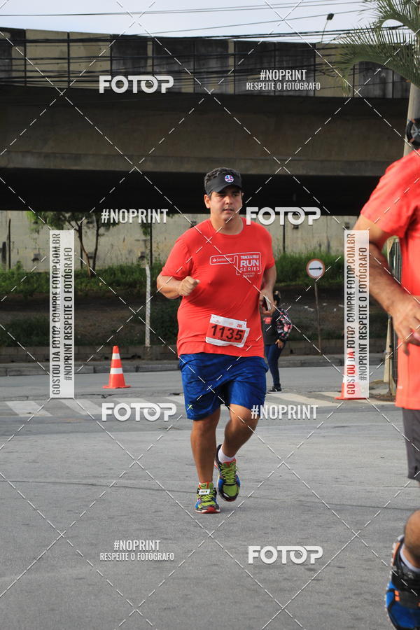 Buy your photos of the eventSantander Track & Field Run Series - Shopping Tambor on Fotop