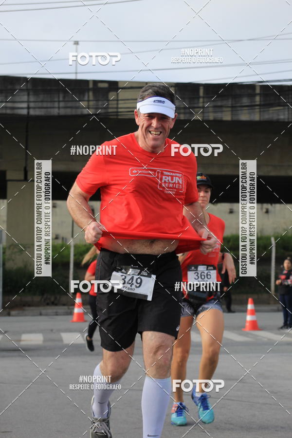 Buy your photos of the eventSantander Track & Field Run Series - Shopping Tambor on Fotop