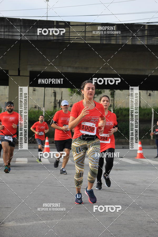 Buy your photos of the eventSantander Track & Field Run Series - Shopping Tambor on Fotop