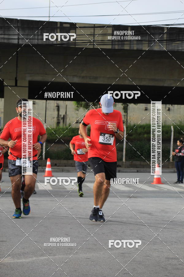 Buy your photos of the eventSantander Track & Field Run Series - Shopping Tambor on Fotop