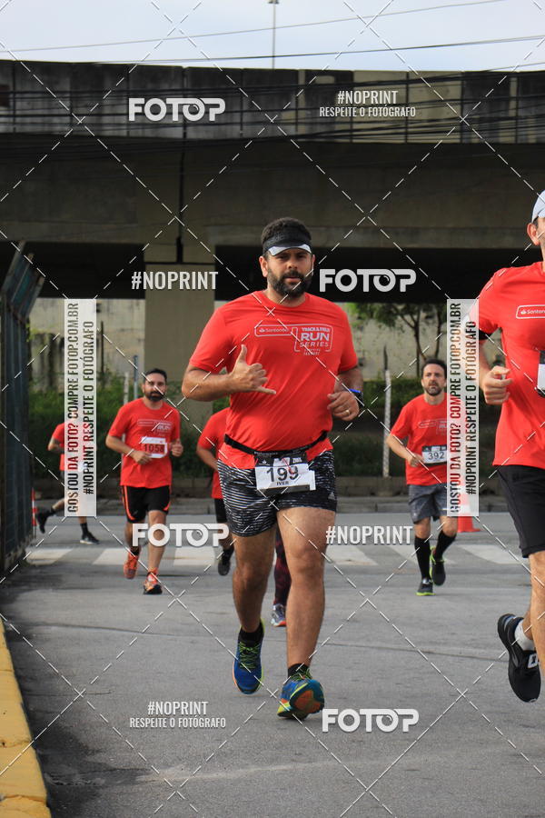 Buy your photos of the eventSantander Track & Field Run Series - Shopping Tambor on Fotop