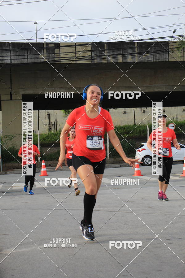 Buy your photos of the eventSantander Track & Field Run Series - Shopping Tambor on Fotop