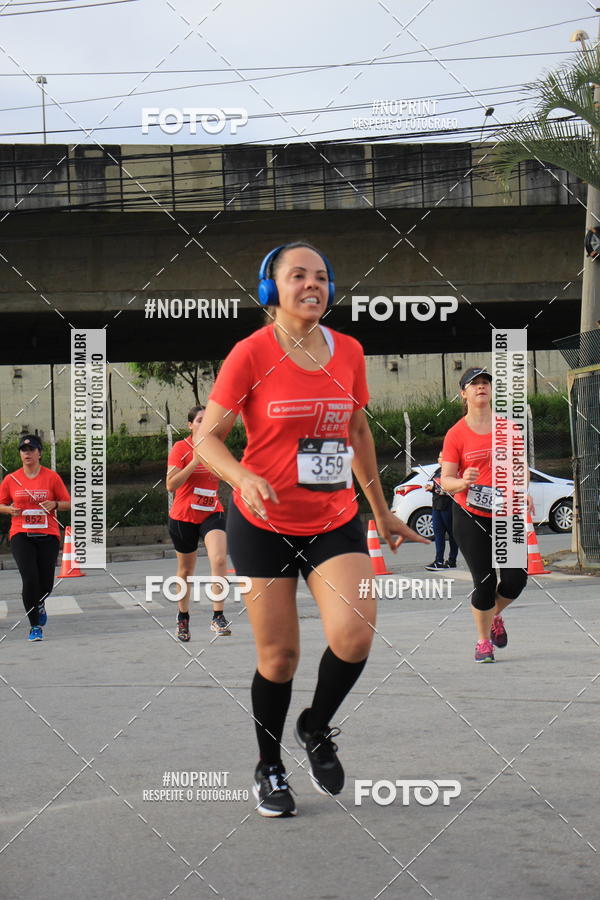 Buy your photos of the eventSantander Track & Field Run Series - Shopping Tambor on Fotop