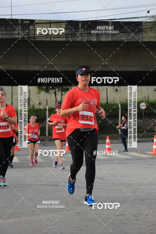 Buy your photos of the eventSantander Track & Field Run Series - Shopping Tambor on Fotop