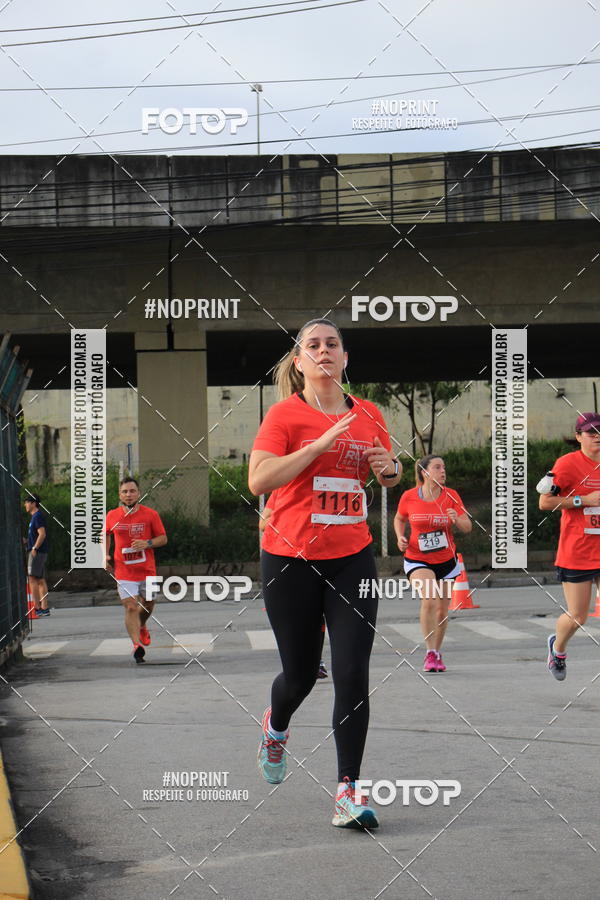 Buy your photos of the eventSantander Track & Field Run Series - Shopping Tambor on Fotop