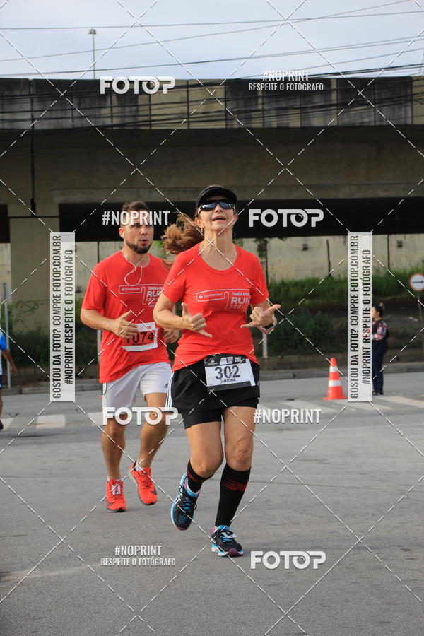 Buy your photos of the eventSantander Track & Field Run Series - Shopping Tambor on Fotop