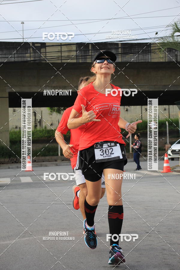 Buy your photos of the eventSantander Track & Field Run Series - Shopping Tambor on Fotop